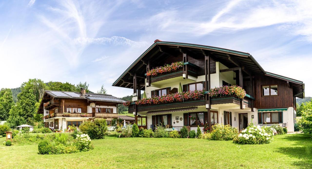 Gaestehaeuser Schwemmbauer Reit im Winkl Exterior photo